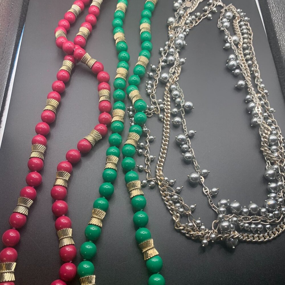 3ct Vintage Talbots Fashion Beaded Necklace Bundle